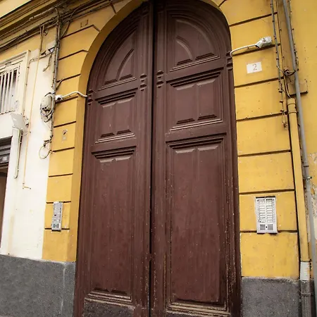 Peppe Prestige Apartament *